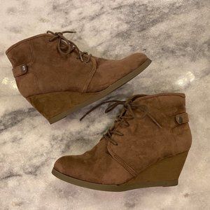 Madden Girl “Dusky” Bootie Taupe Suede Fabric 10M